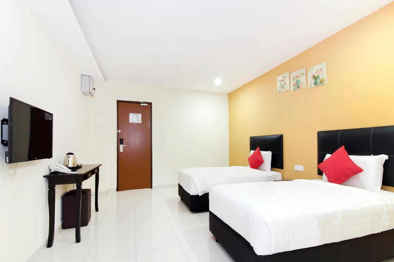 Central Hotel Bahau Eksteriør bilde